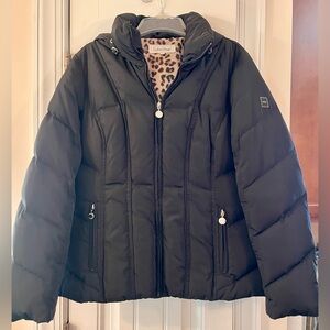 Calvin Klein womens Black Puffer DOWN Coat, animal BRAND NEW zip off hood, LARGE